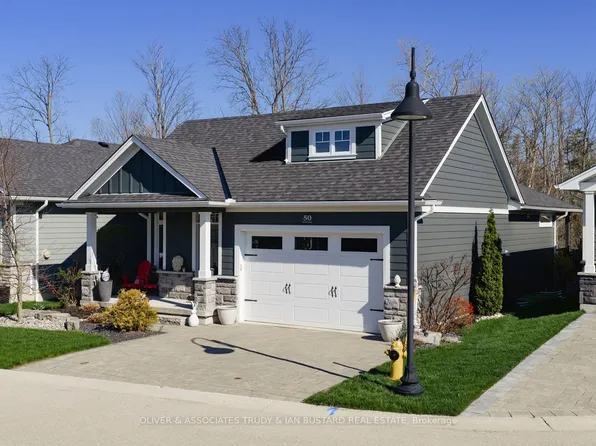 50 Sunrise Ln, Lambton Shores, ON N0M 1T0