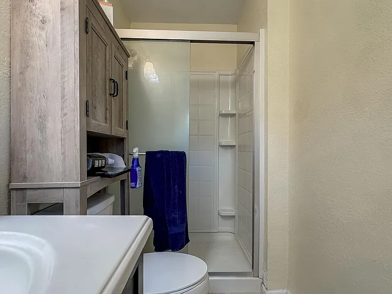 1346 Tallwood St — Photo 28