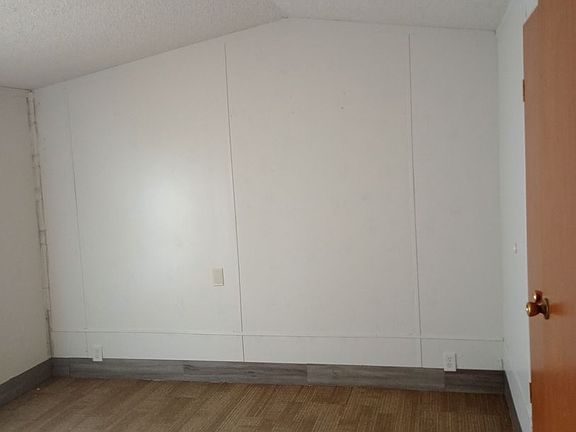 2nd image of 503 S Humbolt Ave