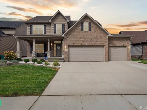 17416 Spartan Dr, Romulus, MI 48174