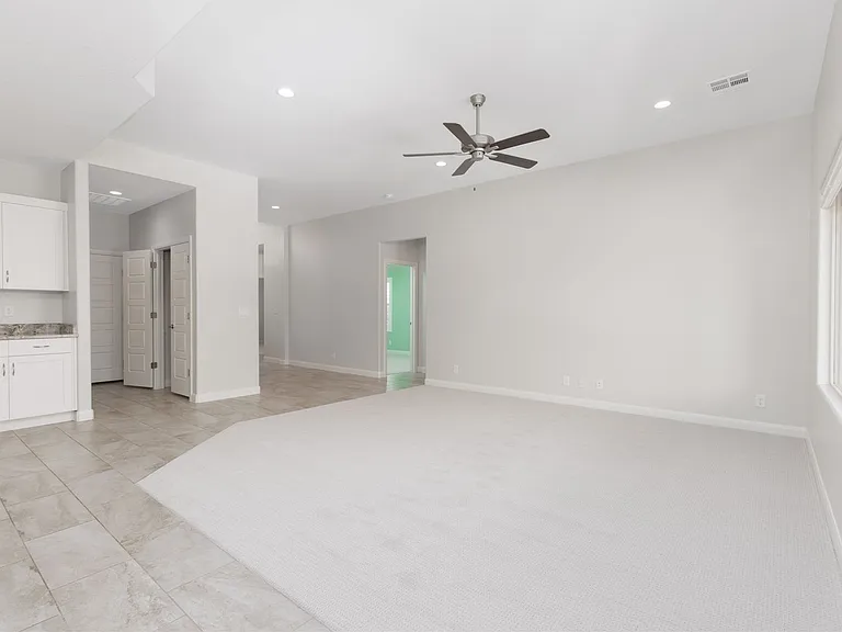 519 S Bracciano Dr — Photo 12