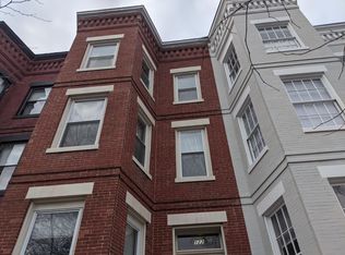 122 6th St NE APT 3, Washington, DC 20002