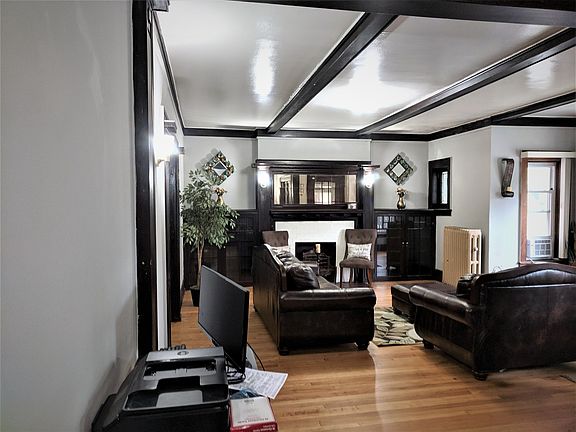 3rd image of 5231 S Michigan Ave #2N