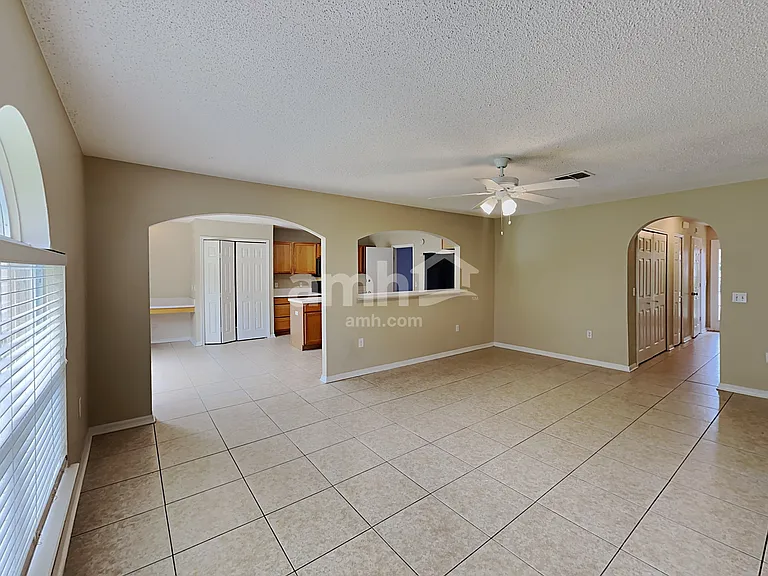 30500 Birdhouse Dr — Photo 4