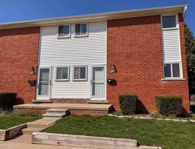 8764 Kaltz, Center Line, MI, 48015