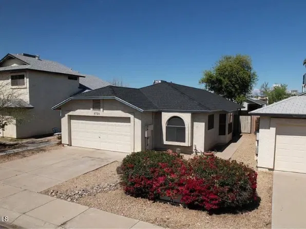 8724 W Willowbrook Dr, Peoria, AZ 85382