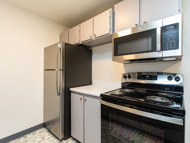 7510 41st Street Ct W #C-02 — Photo 9