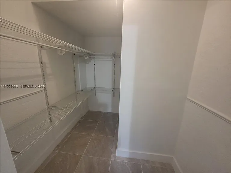 1275 W 35th St #29B — Photo 21