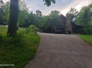 2143 Everett Rd, Knoxville, TN 37932