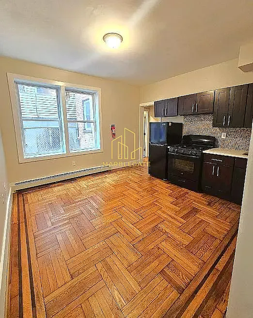 Building Photo - 901 Bergen St #33E