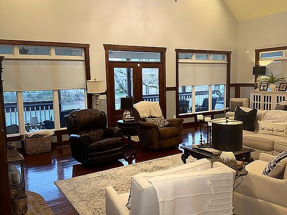 4th image of 269 Lintel Rd