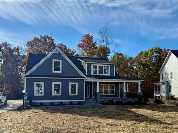 9573 Seven Sisters Dr, Ashland, VA 23005