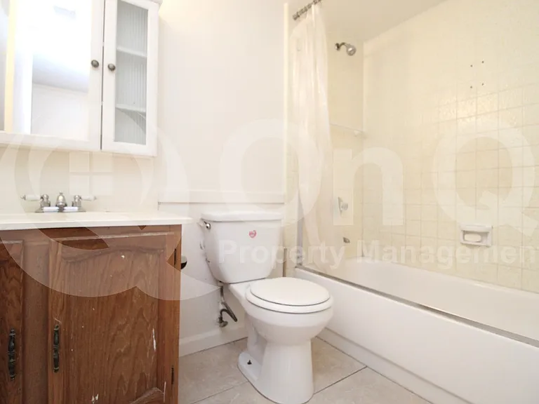 3409 W Echo Ln — Photo 15