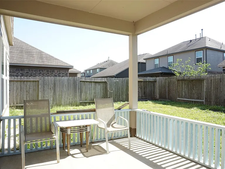 10615 Chestnut St — Photo 6