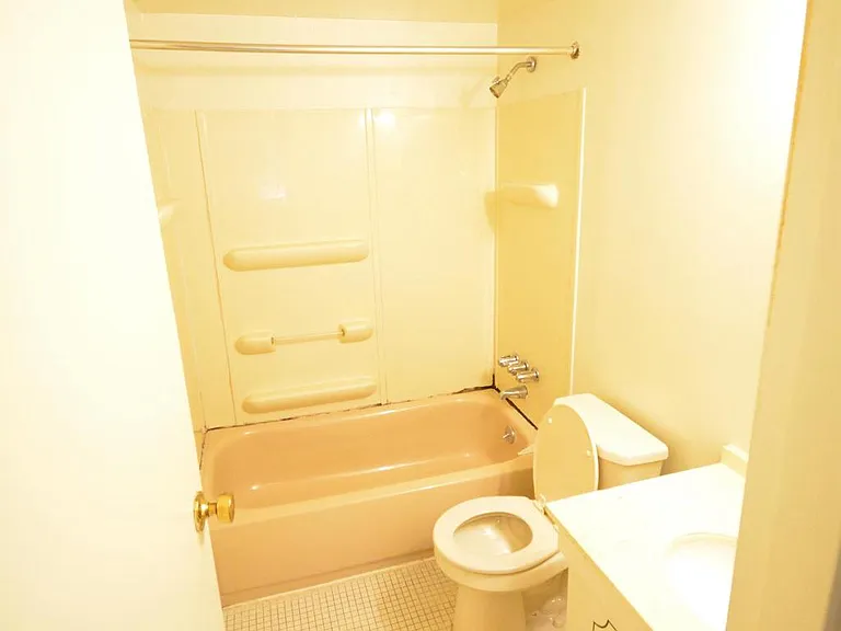 4000 Gypsy Ln #214 — Photo 11