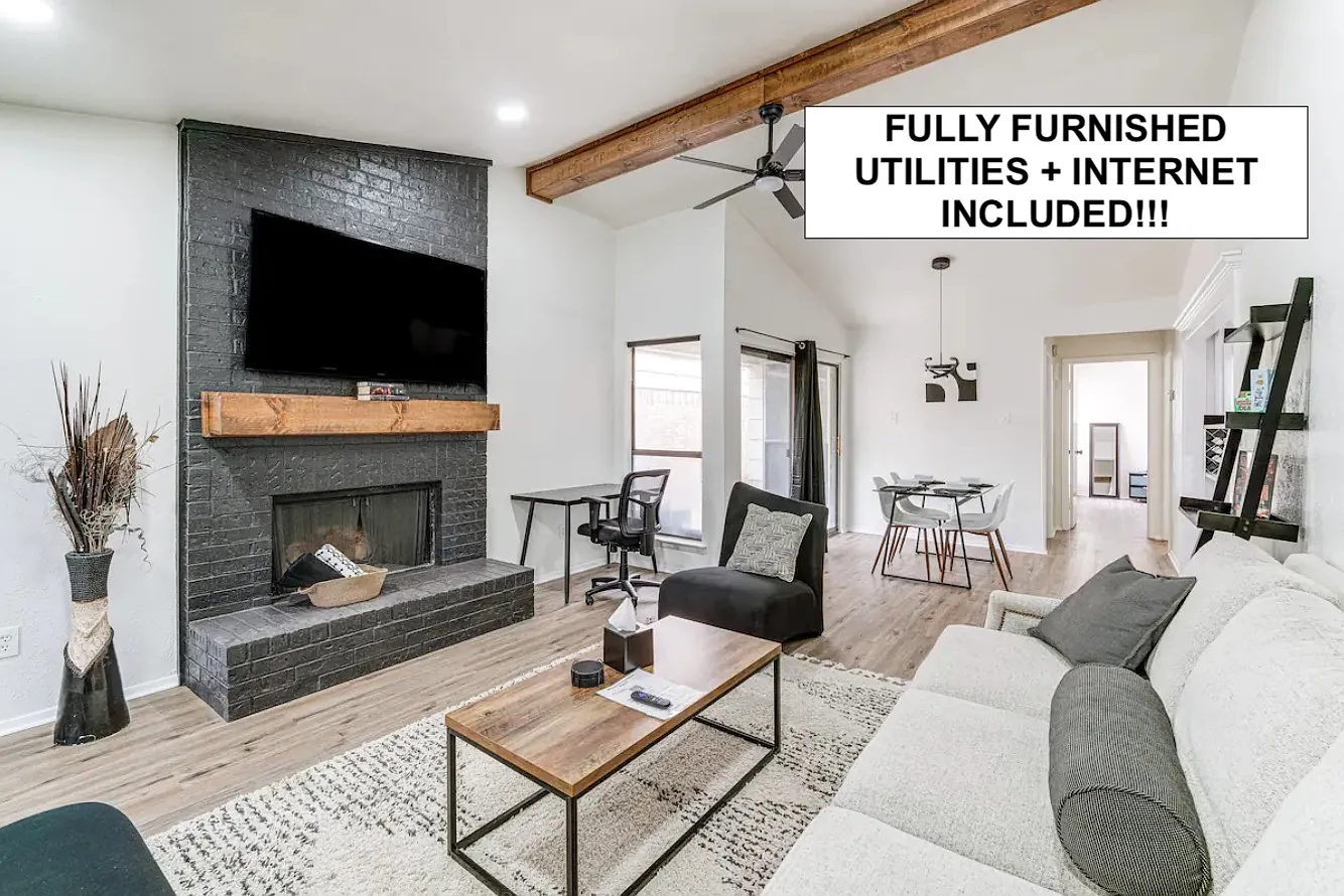 2 bed, 1.5 bath, 983 sqft, $3,800 — Photo 1