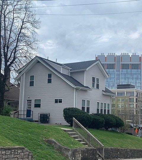 1st image of 3324 Burnet Ave