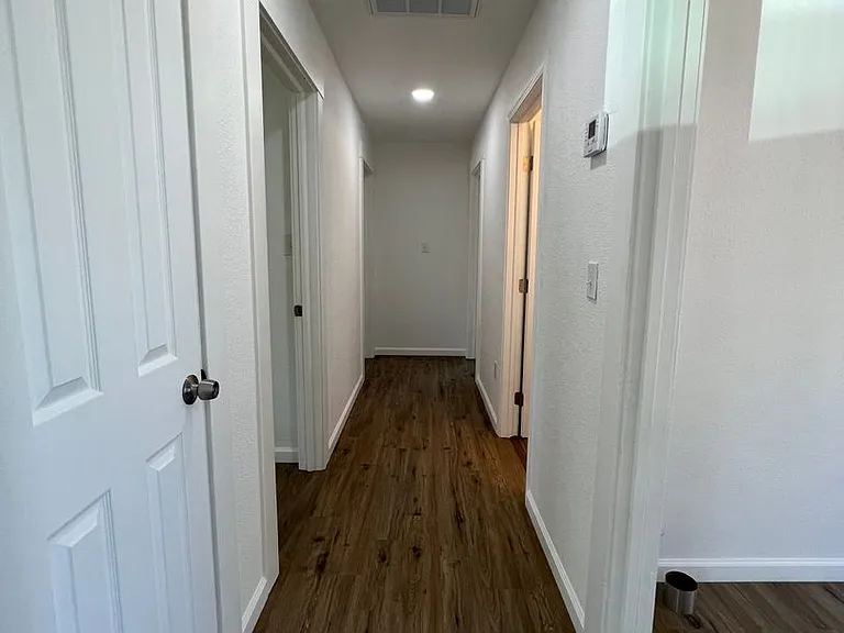 28549 Avenue 13 1/4 — Photo 5