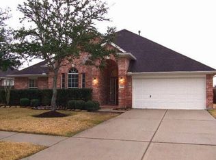 170 Greenridge Cir, League City, TX 77573