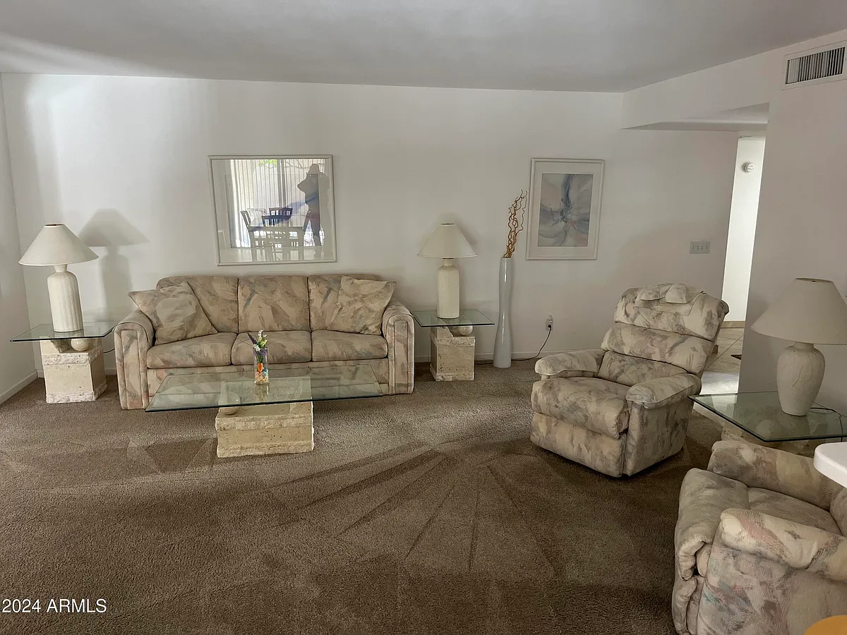 Building Photo - 26014 S Howard Dr #26014