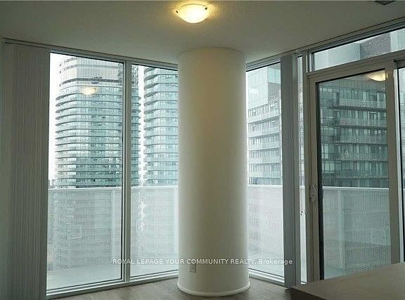 5th image of 100 Harbour St #4902