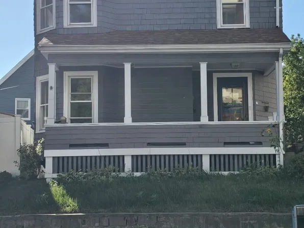 376 Ferry St, Everett, MA 02149