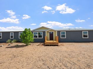 19 York Ln, Los Lunas, NM 87031