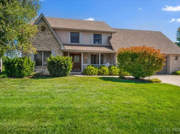 413 Dover Ct N, Yorkville, IL 60560