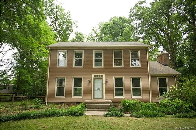 1st image of 866 Hillcroft Pl