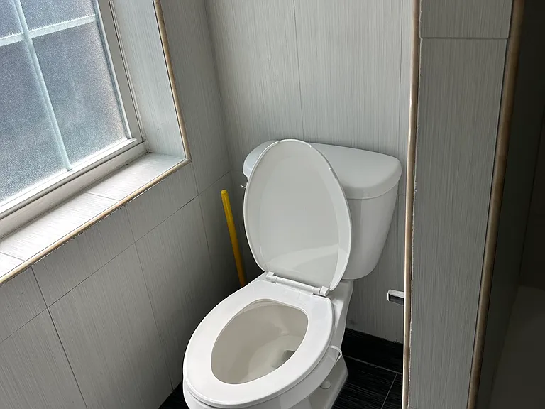 1224 Snyder Ave #2 — Photo 5