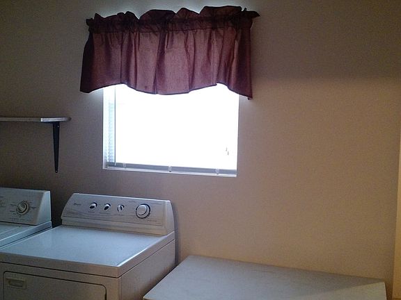 3rd image of 621 Taylor Ave