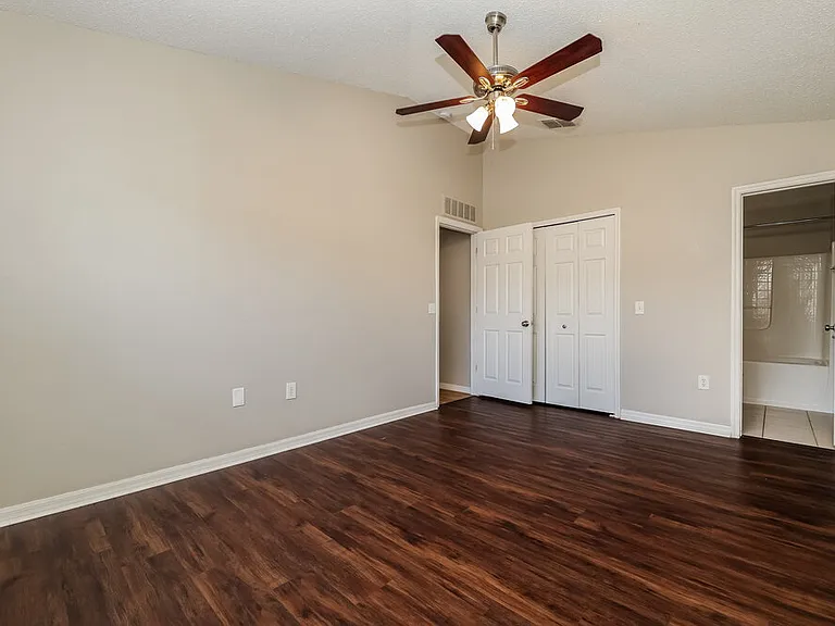 30250 Rattana Ct — Photo 9