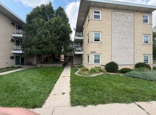 4400 W 55th St APT 5, Chicago, IL 60632