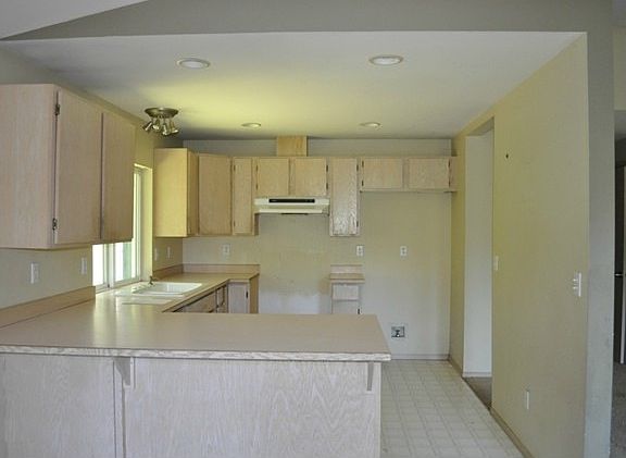 3rd image of 9812 Kooley Drive Kp N