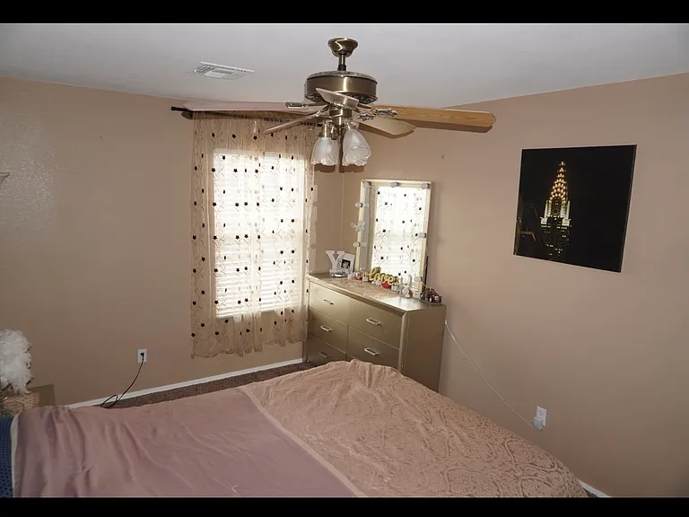 276 E Monterey Cypress St — Photo 14