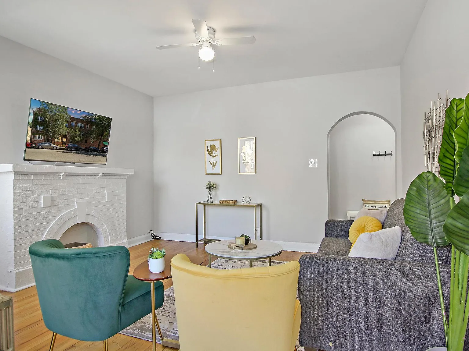 1414-24 W. Devon Ave./6407-09 N. Newgard — Photo 3