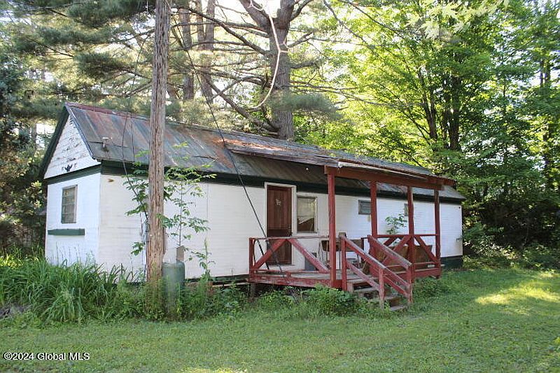 2nd image of 166 Little Amsterdam Road