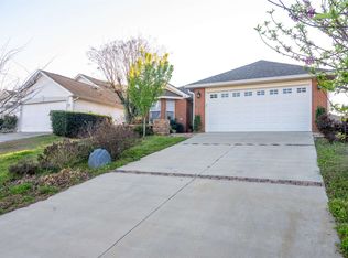 1142 High Meadow Dr, Tallahassee, FL 32311