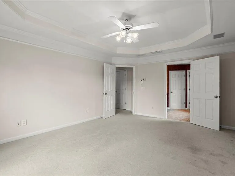 2080 Vistoria Dr — Photo 17