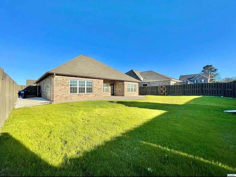 102 James Parcus Cir — Photo 40