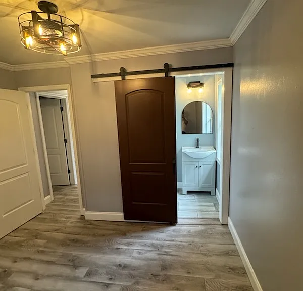 1017 Gray Rd — Photo 5