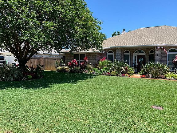 3rd image of 1106 Crane Cove Blvd