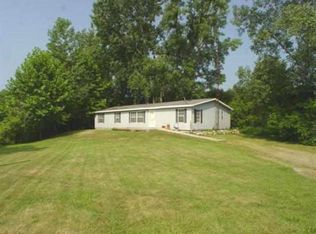 4084 Treaty Line Rd, Hagerstown, IN 47346