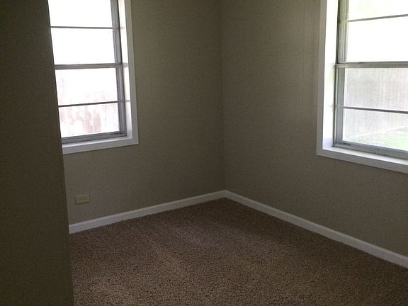 4th image of 127 Allister Rd