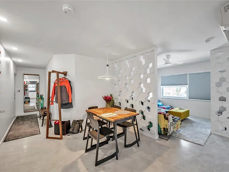224 6th Ave N #13 — Photo 8