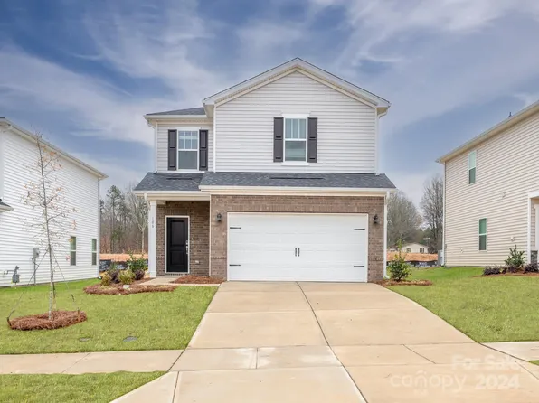 154 Bird Dog Dr, Mooresville, NC 28115