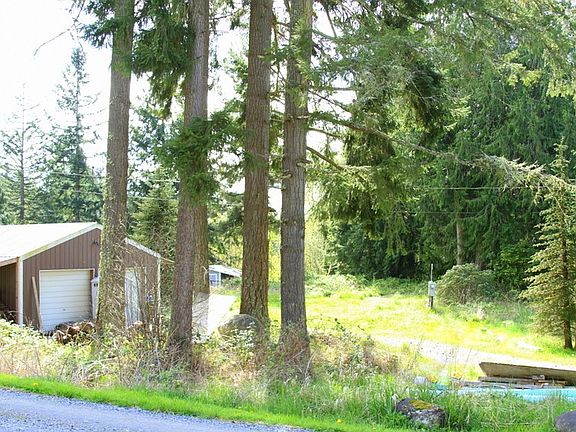3rd image of 41417 120th Avenue Ct E