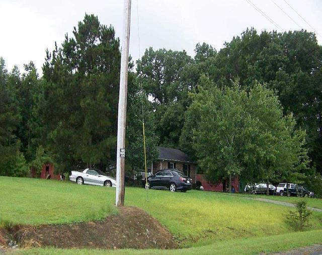 2nd image of 45 Hill Lane Rd