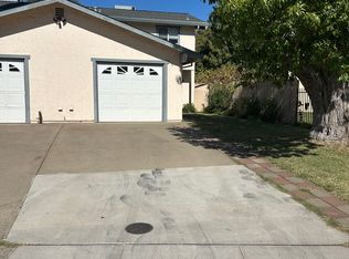 10321 Mills Station Rd, Rancho Cordova, CA 95670