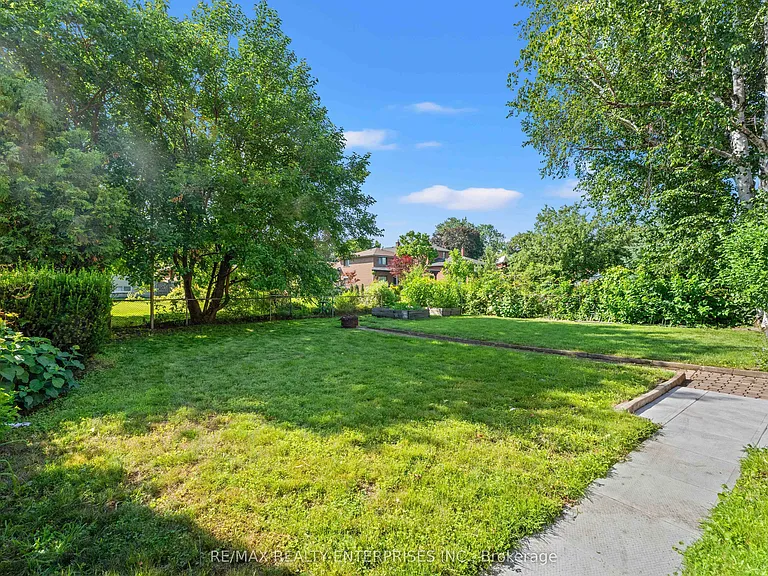 2348 Denise Rd #UPPER — Photo 38